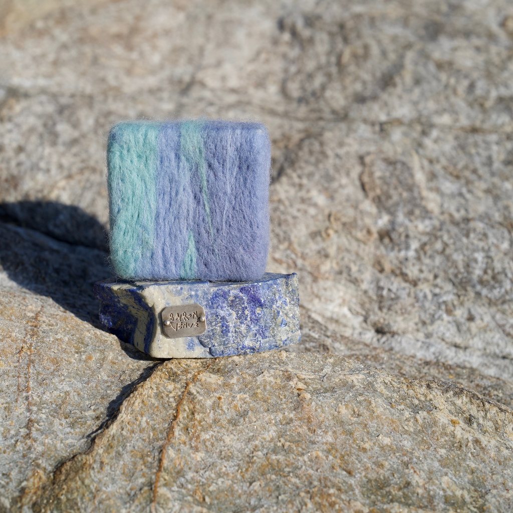 LAPIS SOAP HOLDER