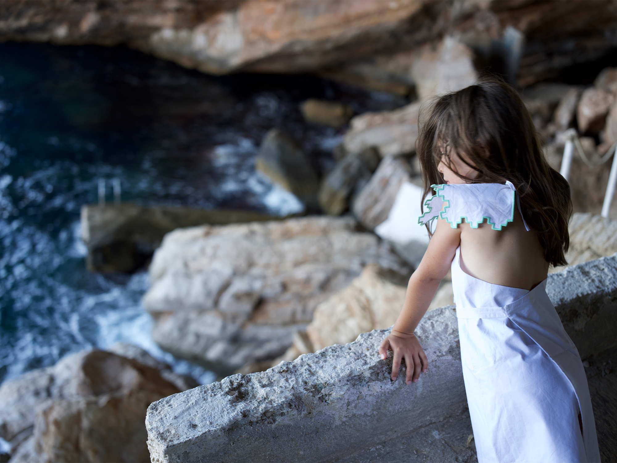 EARTH CHILD APRON