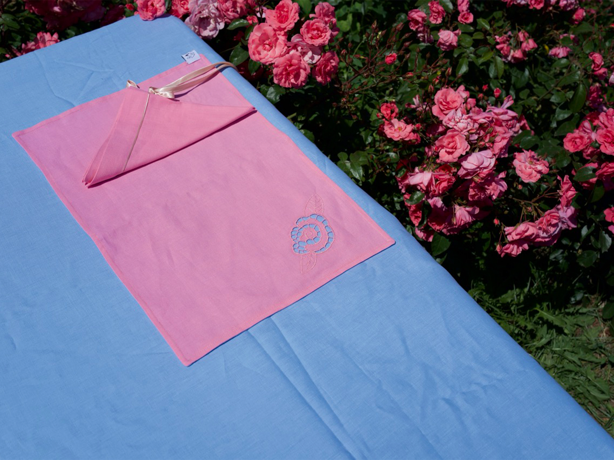 ROSE Linen Placemat