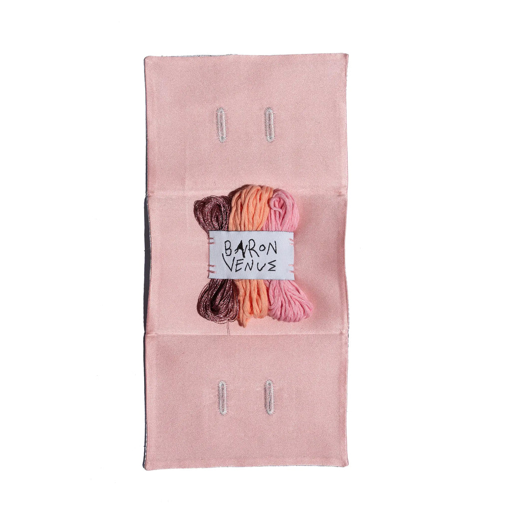 VENUS SHELL NECKLACE