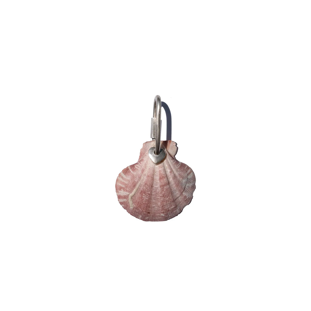 VENUS SHELL NECKLACE