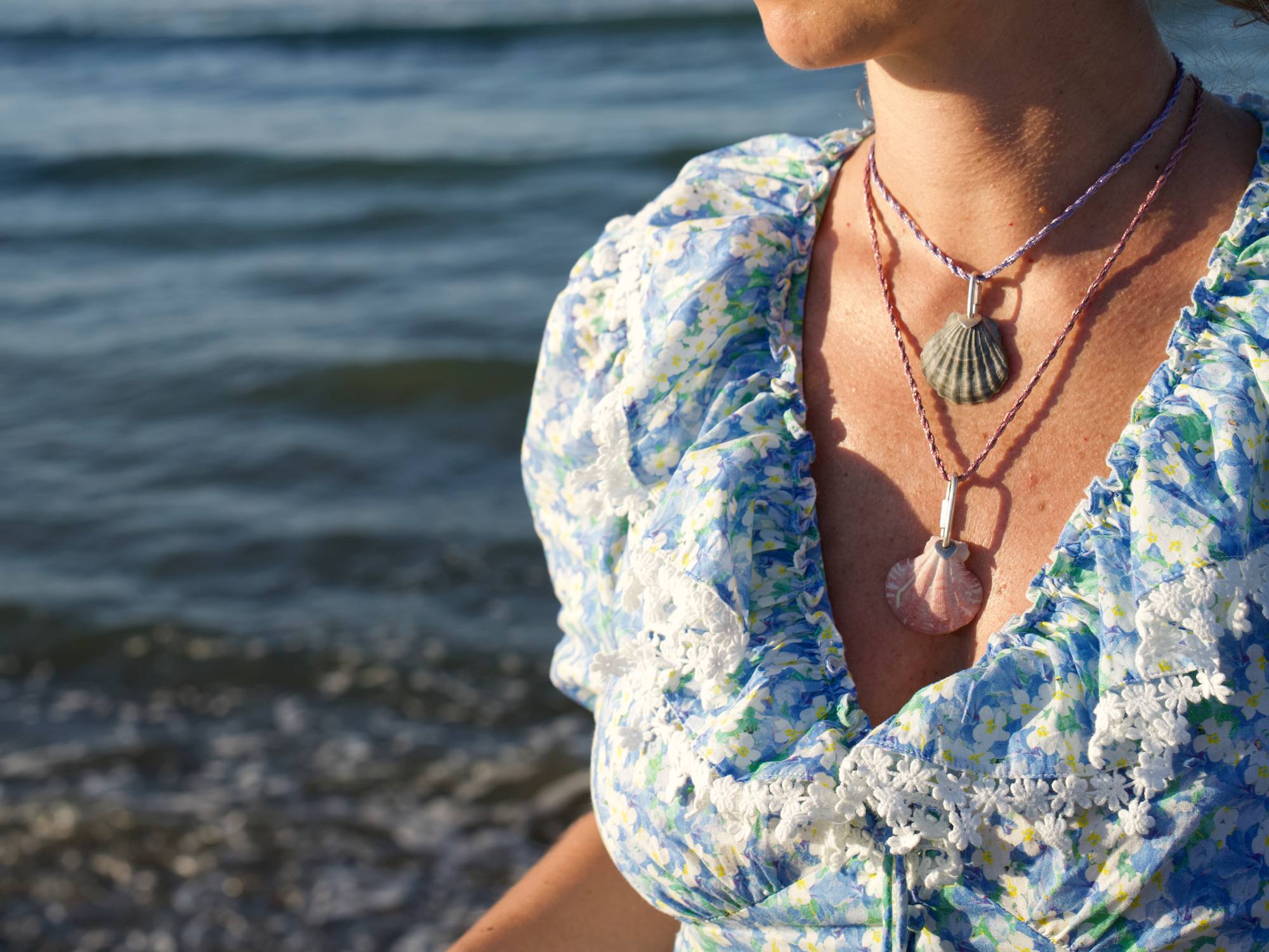 VENUS SHELL NECKLACE